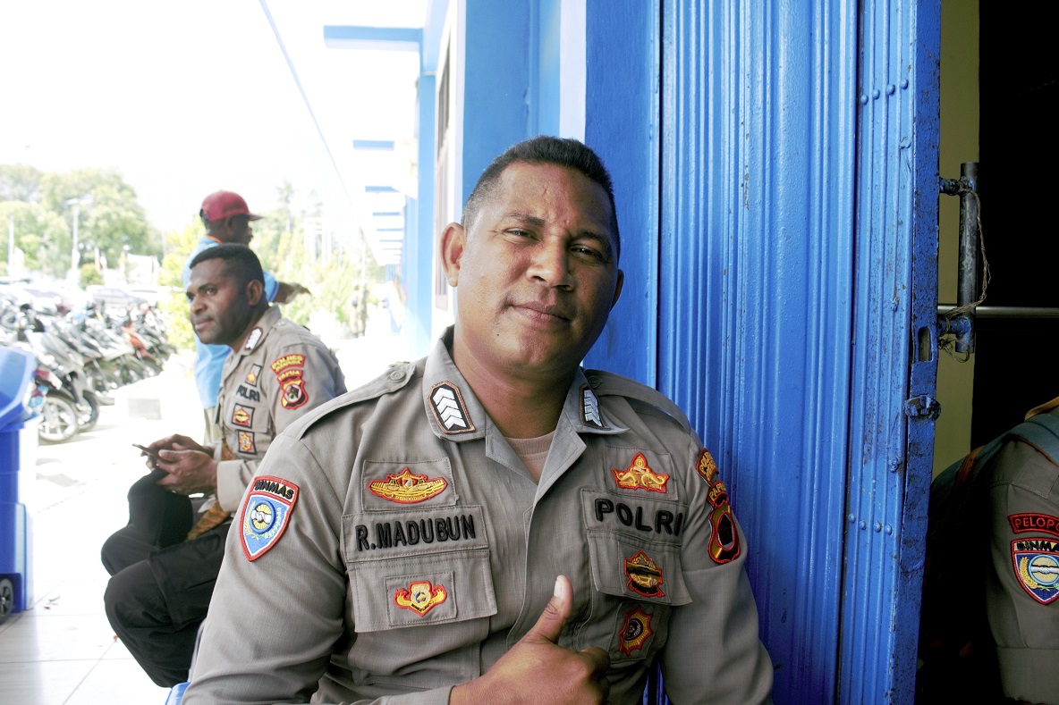 Kepala Unit (Kanit) Keamanan dan Ketertiban Masyarakat (Kamtibmas) Polres Jayapura, Bripka R Manubun.