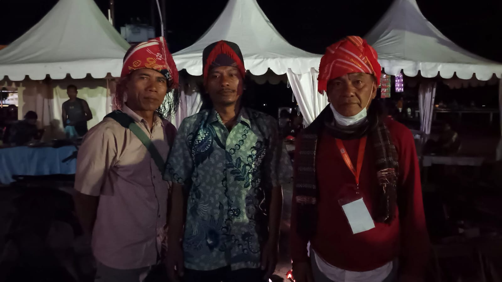 Komunitas Adat Lamtoras Sihaporas Tano Batak Tampilkan Gondang Batak di Arena FDS